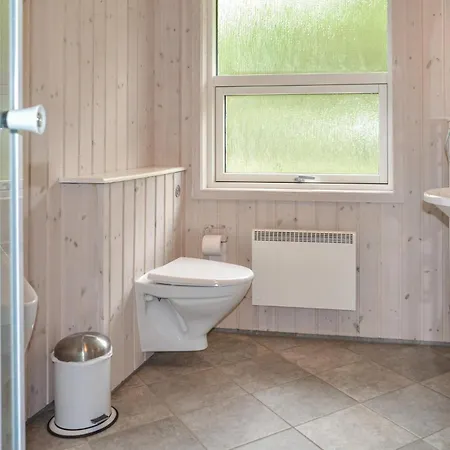 Lovely Home In Vejers Strand With Sauna 度假居 *