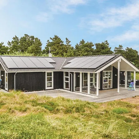 Lovely Home In Vejers Strand With Sauna