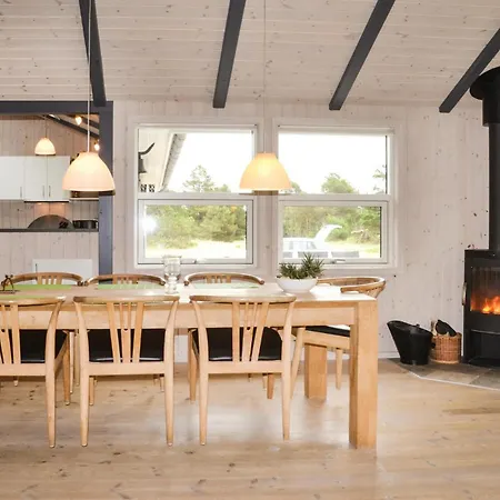 Vakantiehuis Lovely In With Sauna Vejers Strand