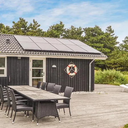 Lovely Home In Vejers Strand With Sauna *
